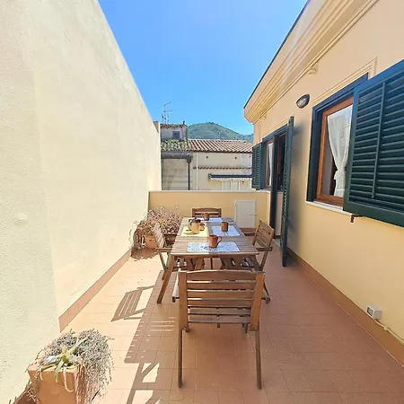 Διαμέρισμα Mirea By Casa In Mente Cefalù