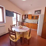 Mirea By Casa In Mente *